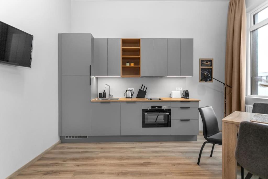 Charming Studio Apartment Рейк'явік Екстер'єр фото