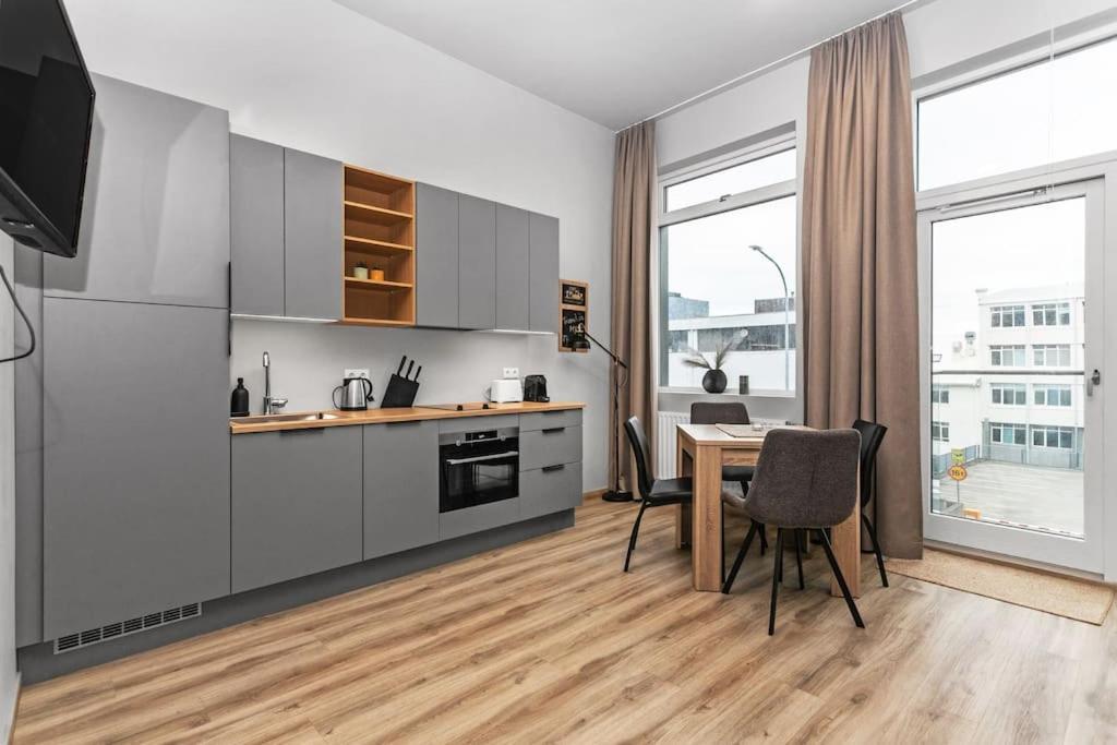 Charming Studio Apartment Рейк'явік Екстер'єр фото